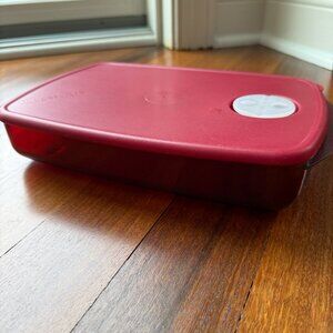 Tupperware Rock N Serve 6 Cup Rectangular Microwave Dish - Large Shallow